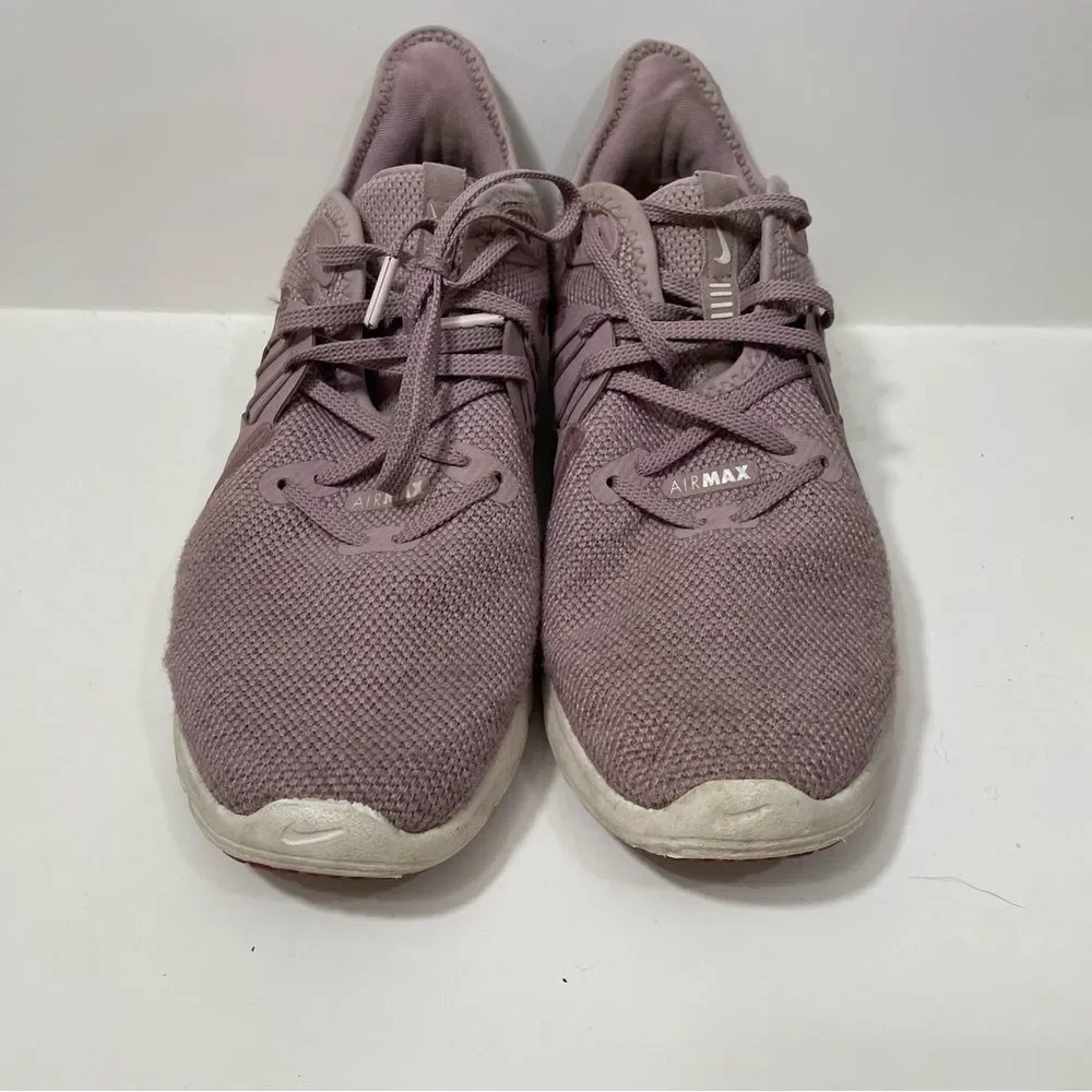 Nike Air Max Mauve Athletic Training Shoes